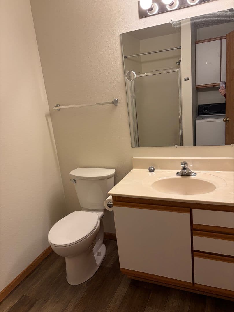 Beaver Dam Apartment: 241 Cherokee Road