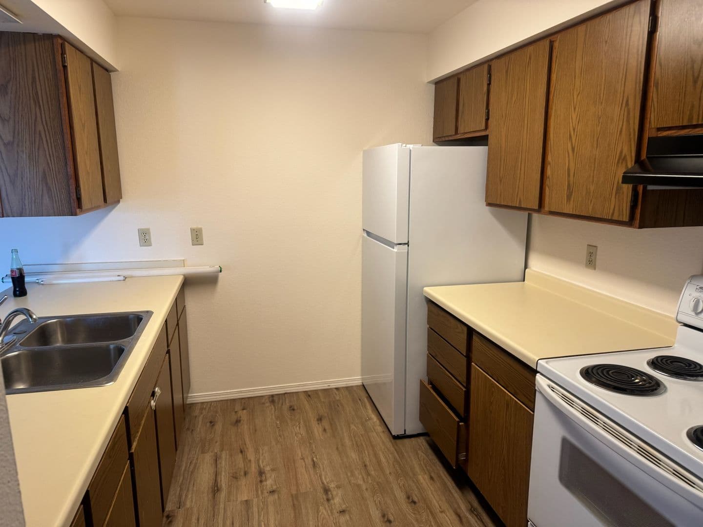 Camp Douglas Apartment: 789 Nelson Valley