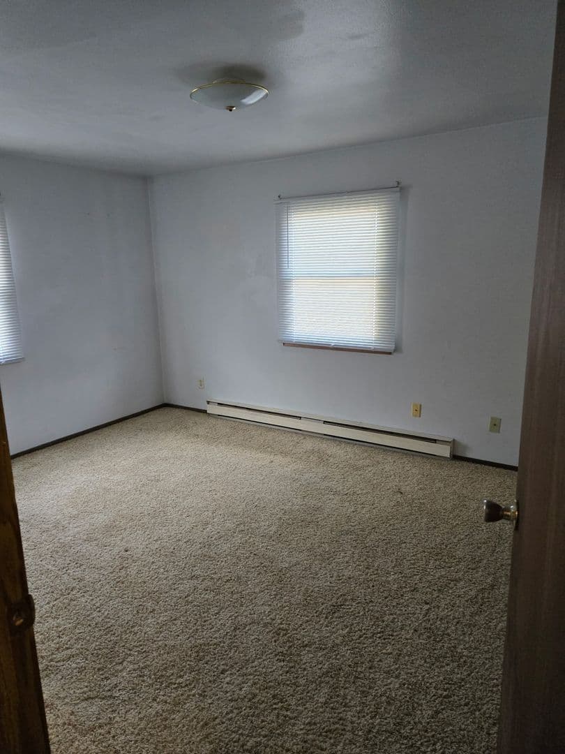 Randolph Apartment: 518 Williams Street