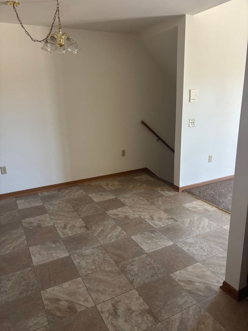 Ixonia Apartment: W1083 Lewis Lane