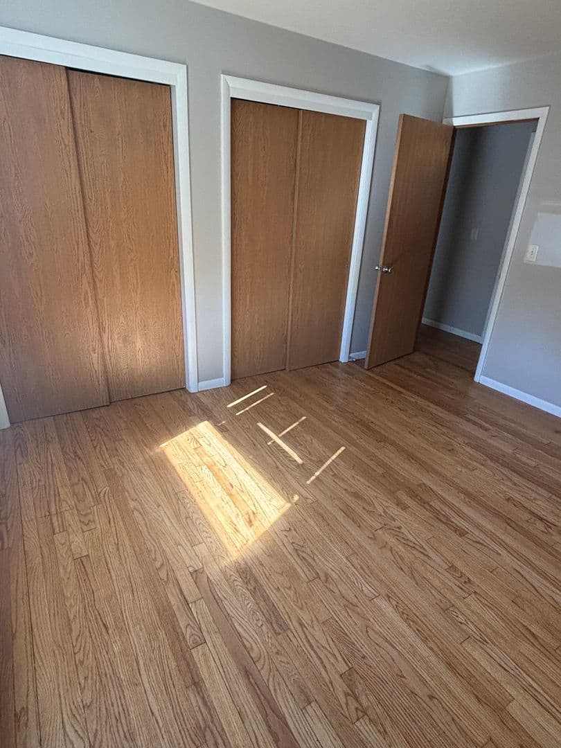 Waukesha Apartment: 1165 White Rock Ave