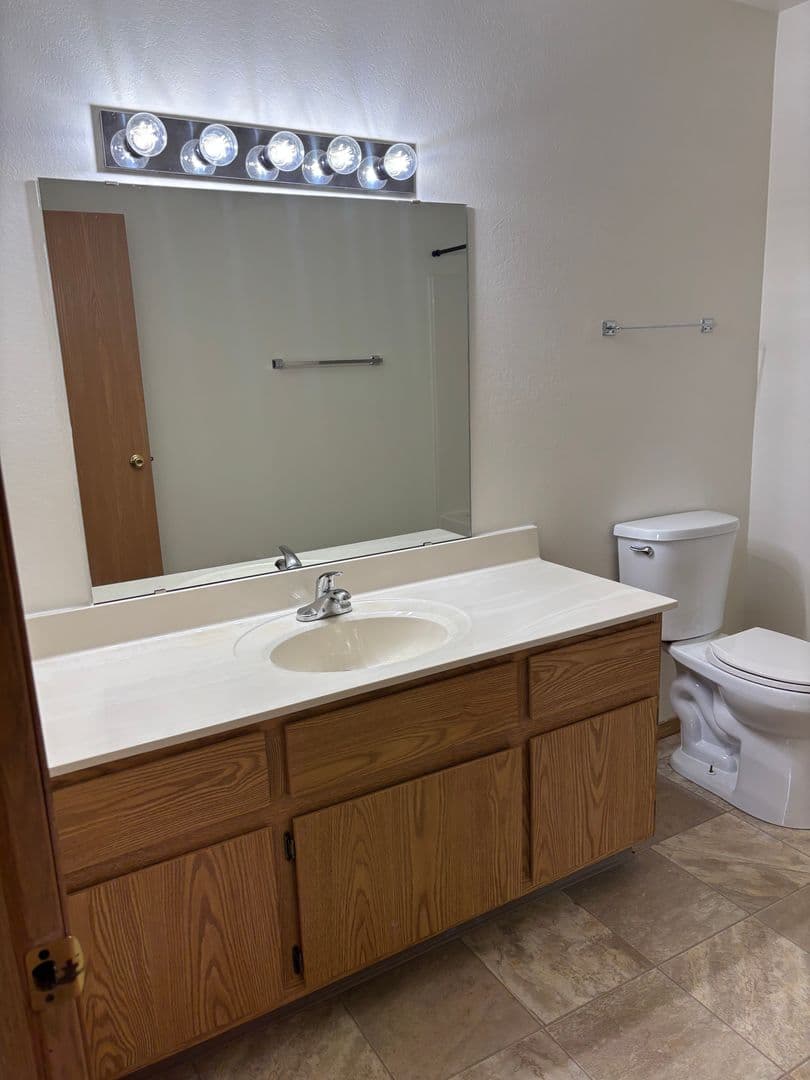 Lake Mills Apartment: 225 Tamarack Drive