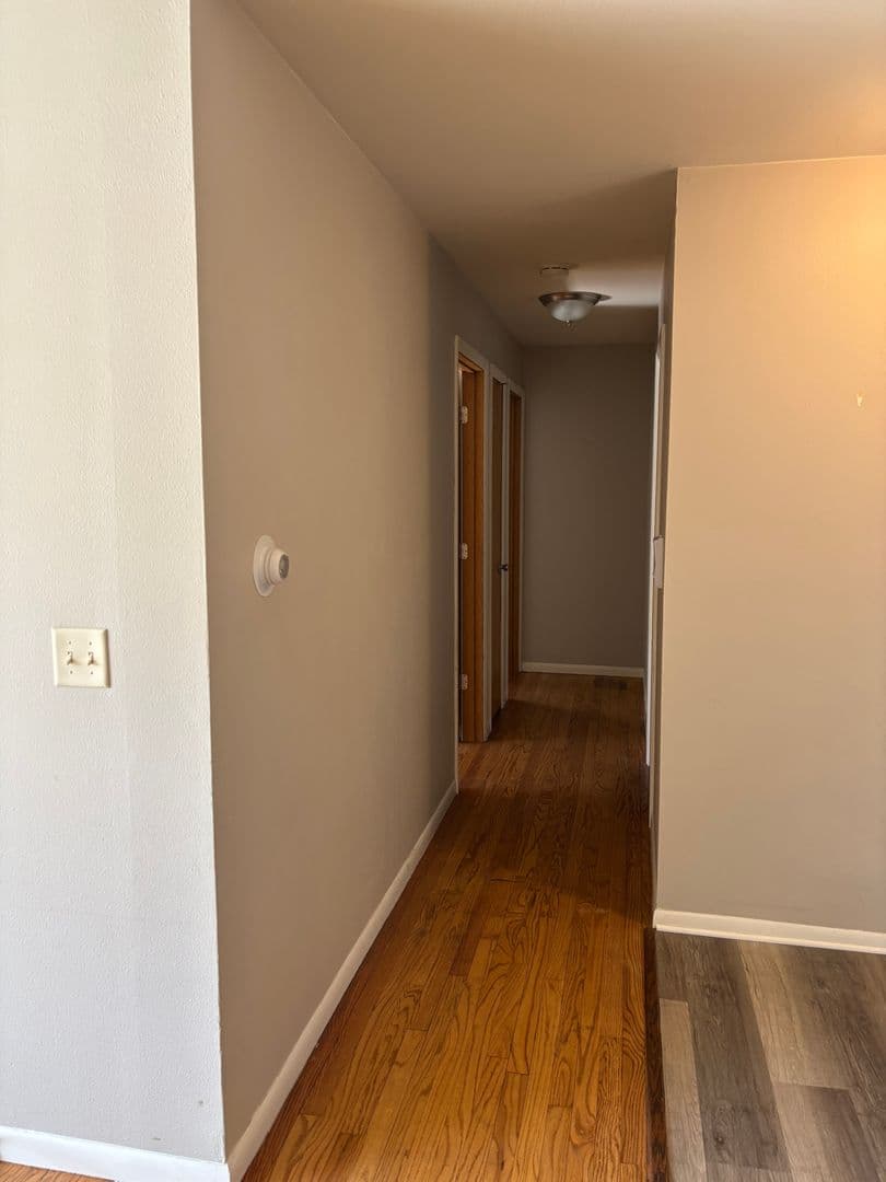 Waukesha Apartment: 1165 White Rock Ave
