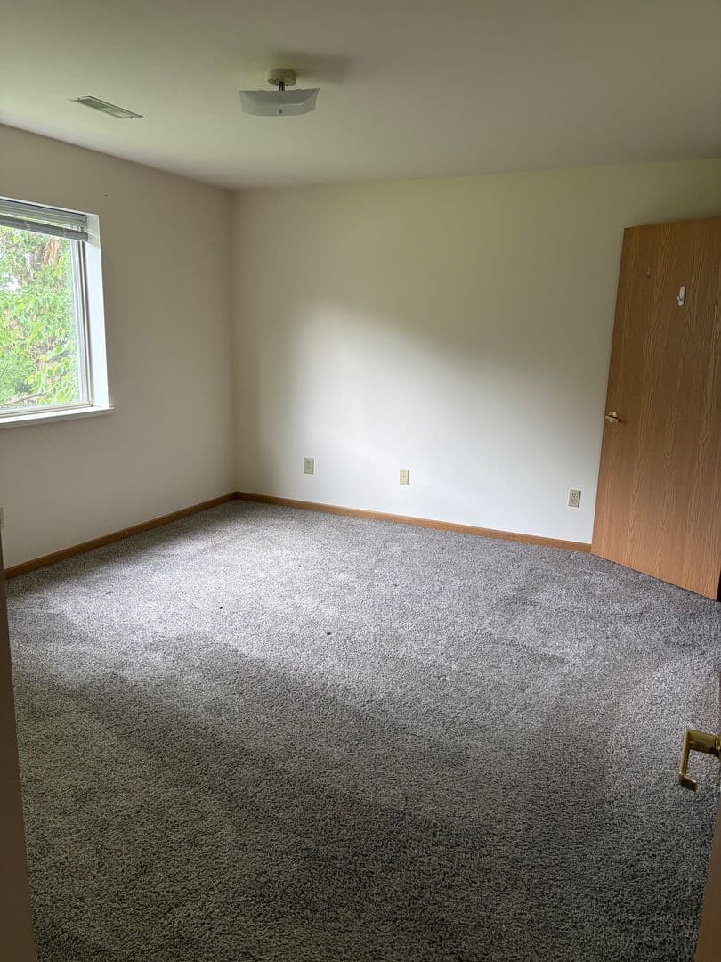 Columbus Apartment: 257 Fuller Street