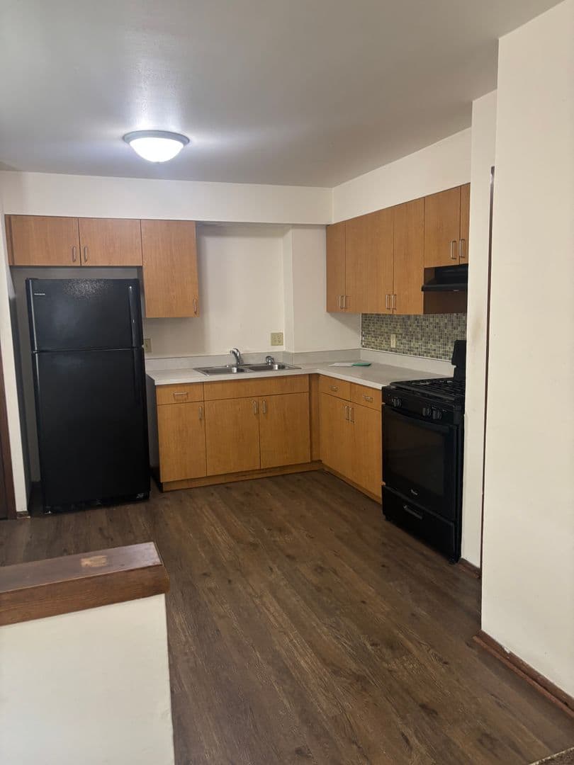 West Bend Apartment: 505-507-509-511