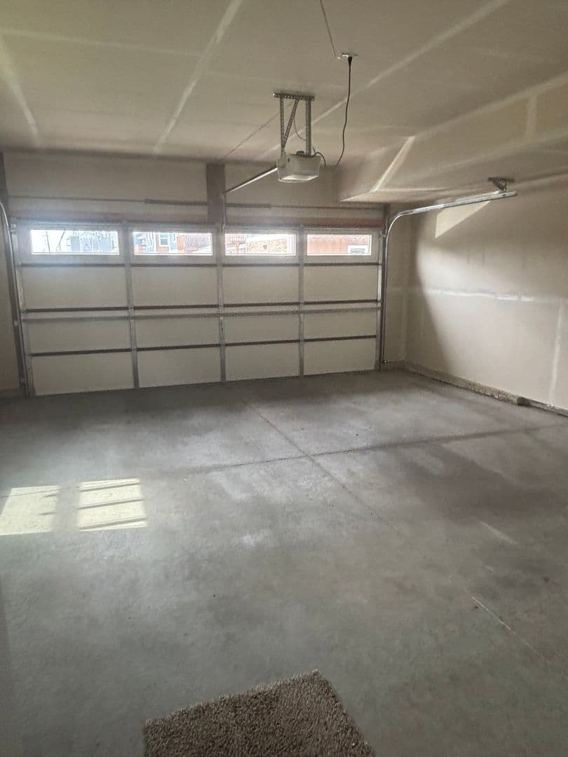Lake Mills Apartment: 1348 S Main Street