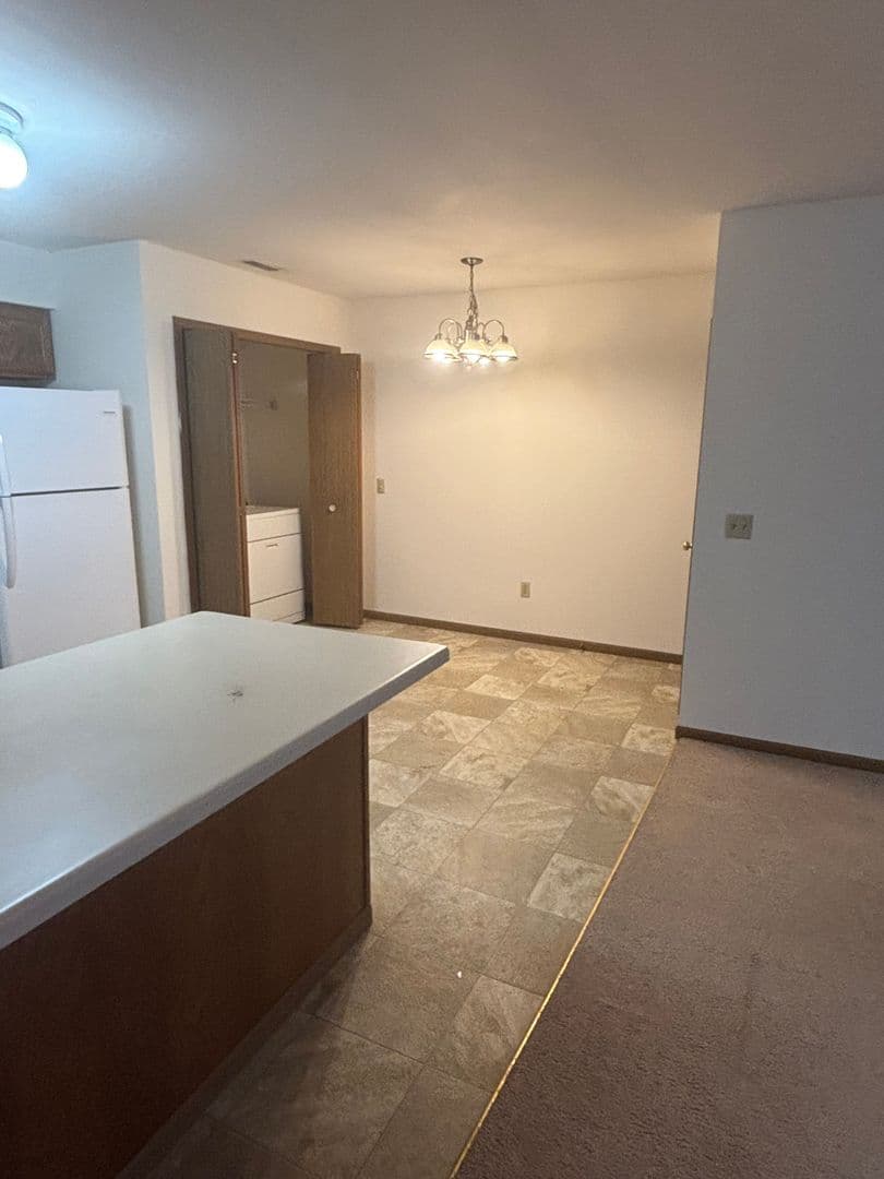 Lake Mills Apartment: 325 Prairie Avenue