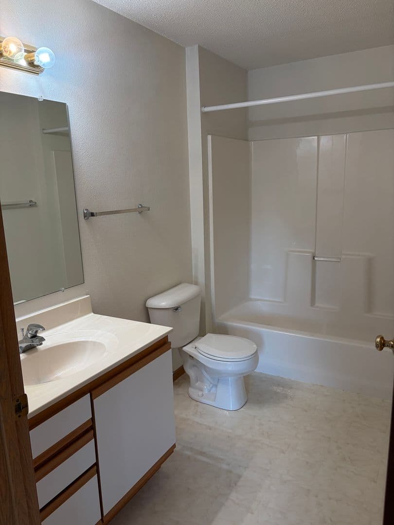 Beaver Dam Apartment: 239 Cherokee Road