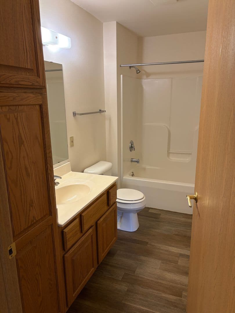 Columbus Apartment: 257 Fuller Street