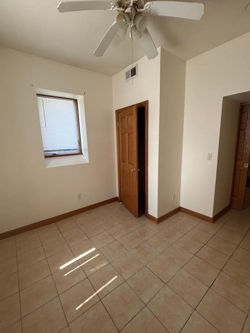 Juneau Apartment: 307 N Main St.