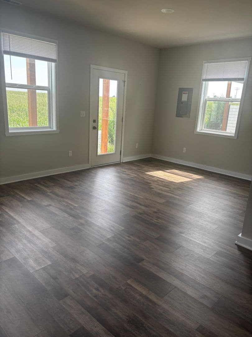 Lake Mills Apartment: 1348 S Main Street