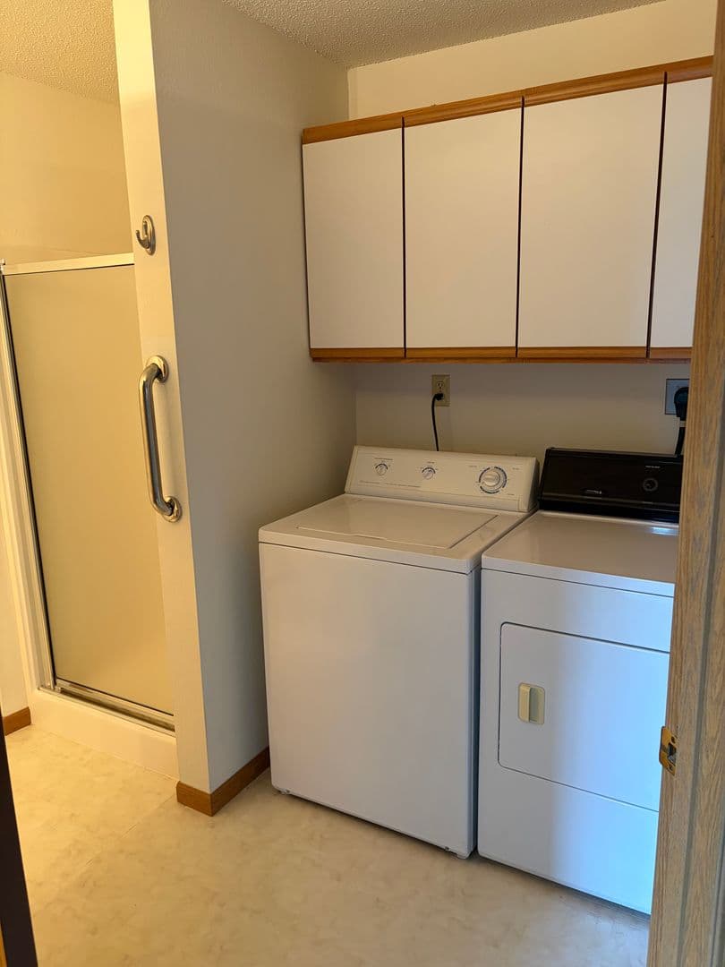 Beaver Dam Apartment: 239 Cherokee Road