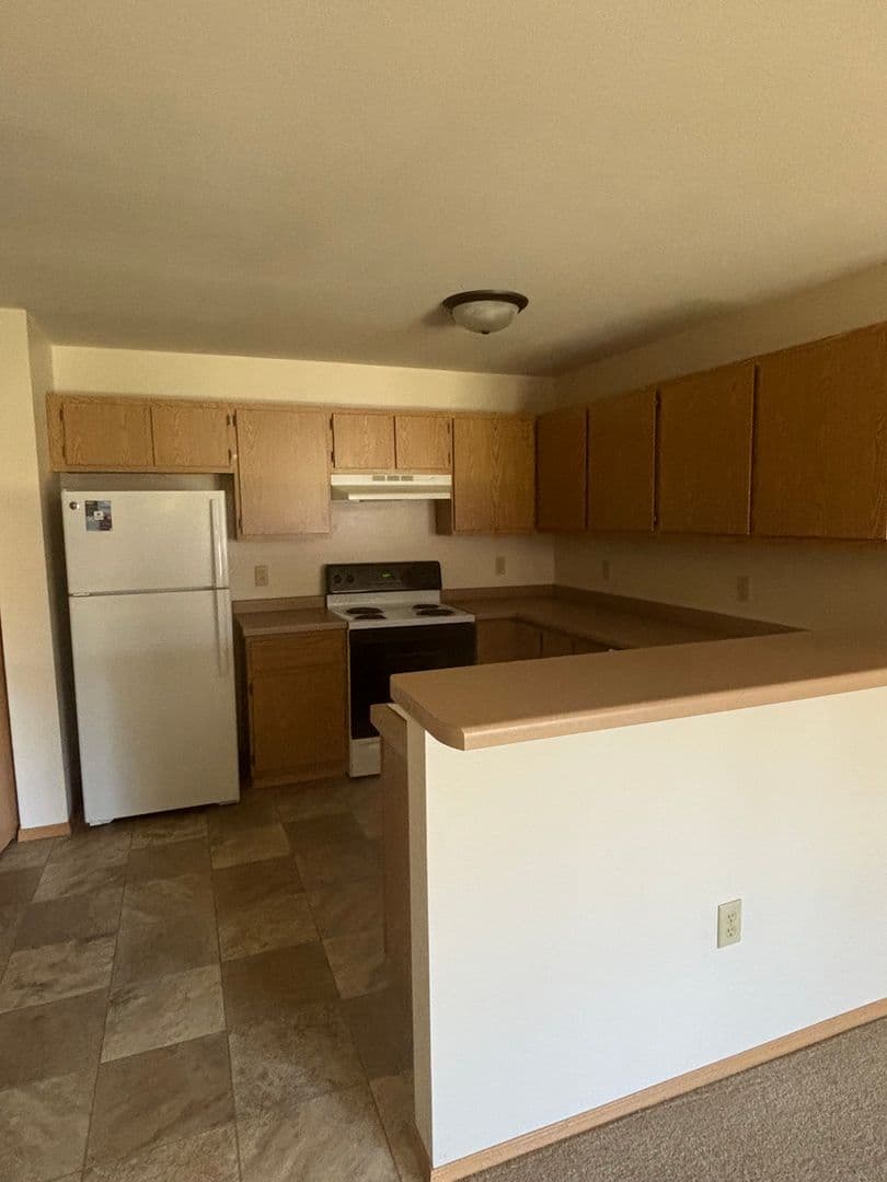 Lake Mills Apartment: 215 Tamarack Drive