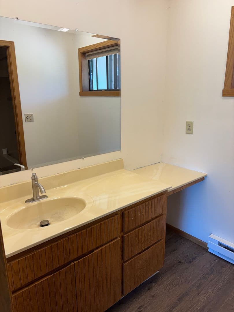 Sherwood Apartment: W5075 Golf Course Rd.