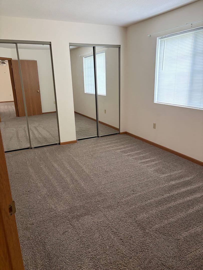 Beaver Dam Apartment: 239 Cherokee Road