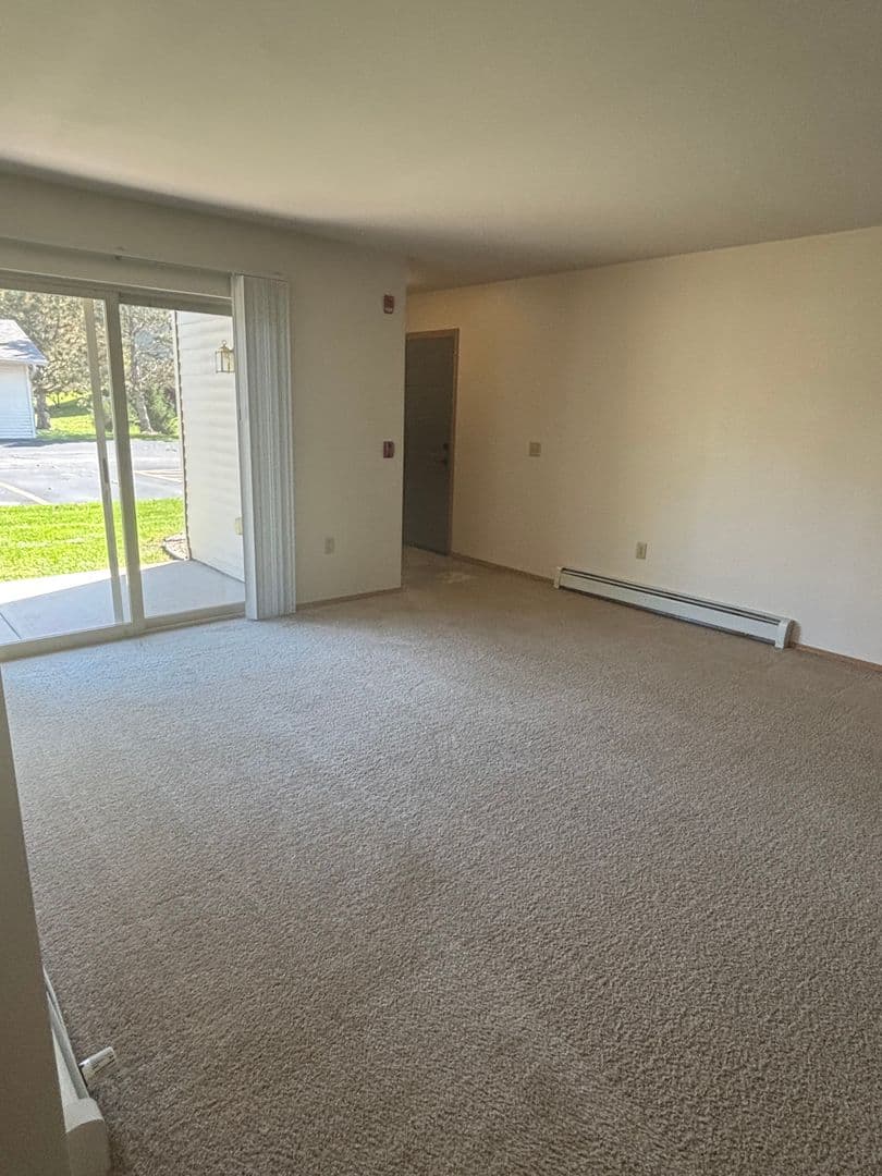 Lake Mills Apartment: 215 Tamarack Drive