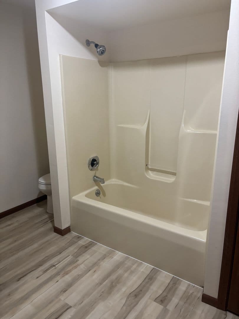 Beaver Dam Apartment: 305 Jefferson Street