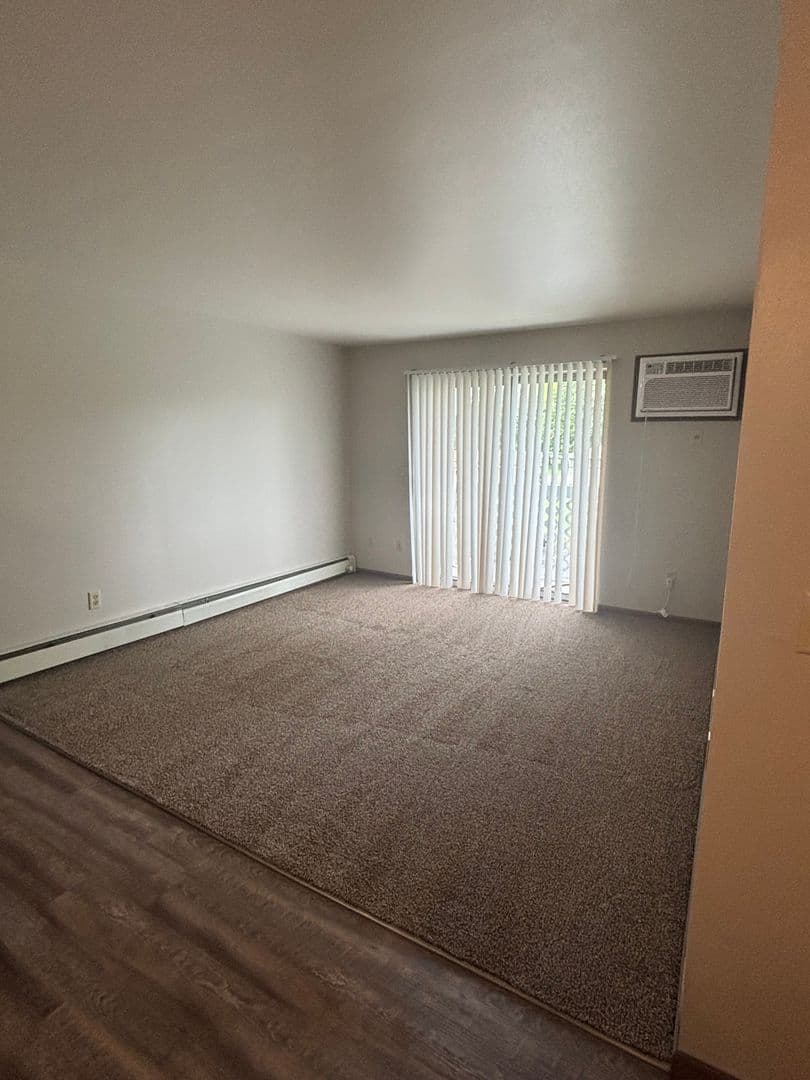Beaver Dam Apartment: 305 Jefferson Street