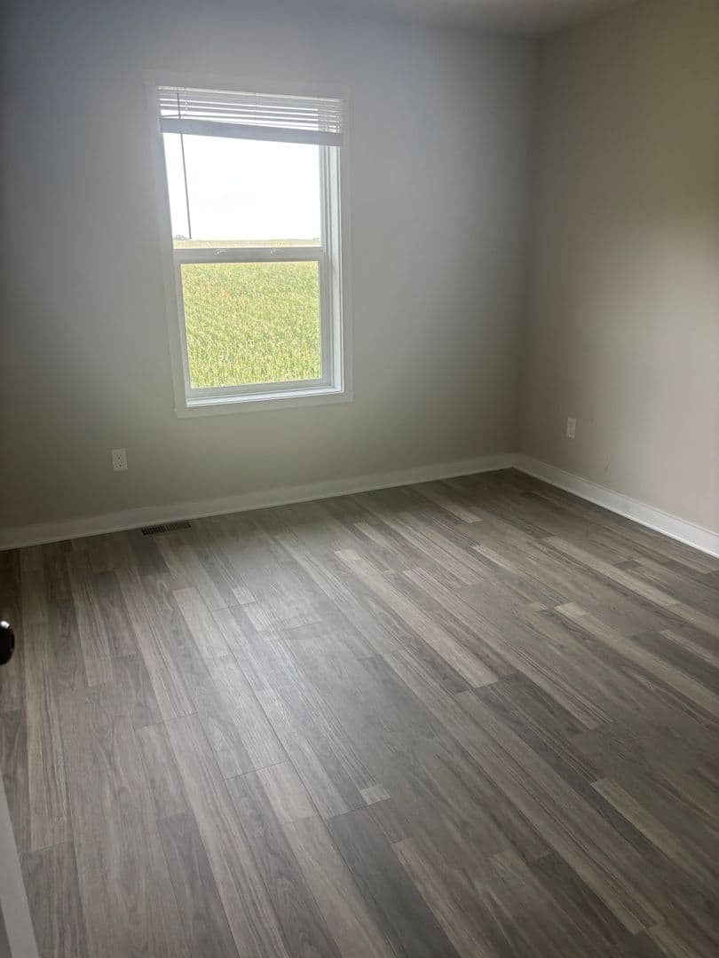 Lake Mills Apartment: 1356 S Main Street
