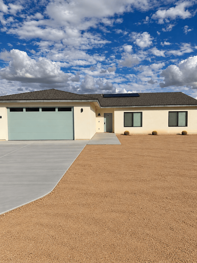 Twentynine Palms House: 6829 Indian Cove Rd