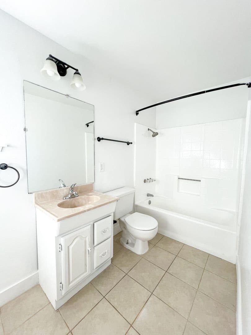 Twentynine Palms House: 70995 Indian Trail