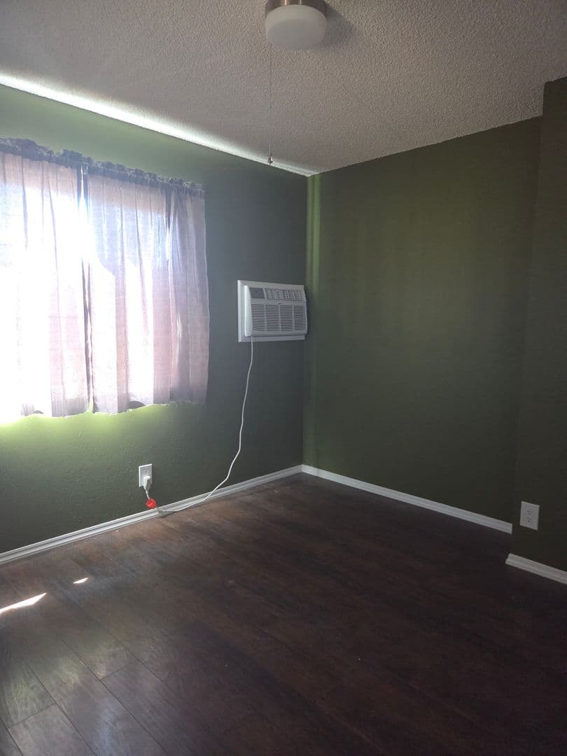 Twentynine Palms House: 72565 Granite Ave