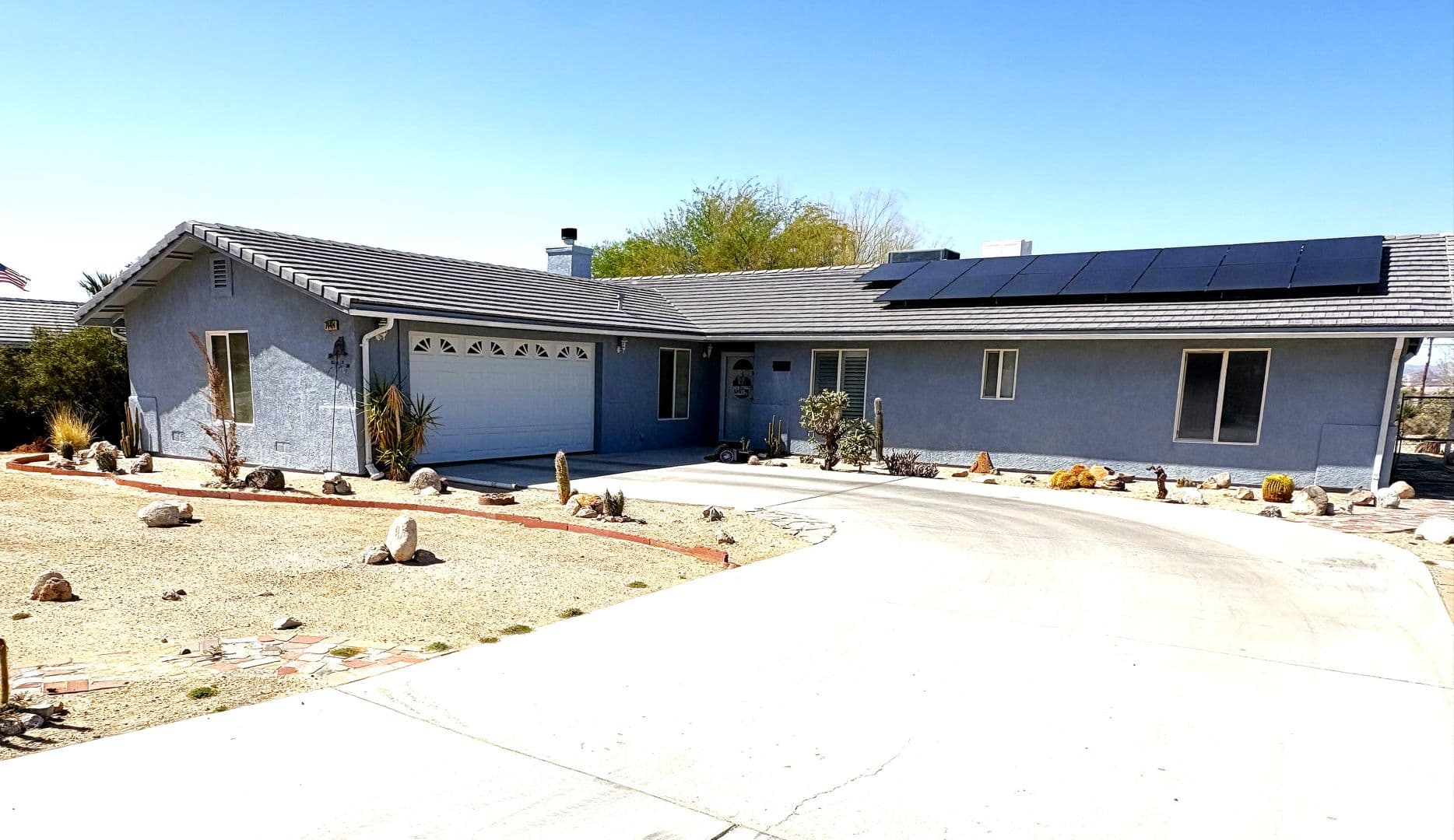 Twentynine Palms House: 74404 Pinon Dr