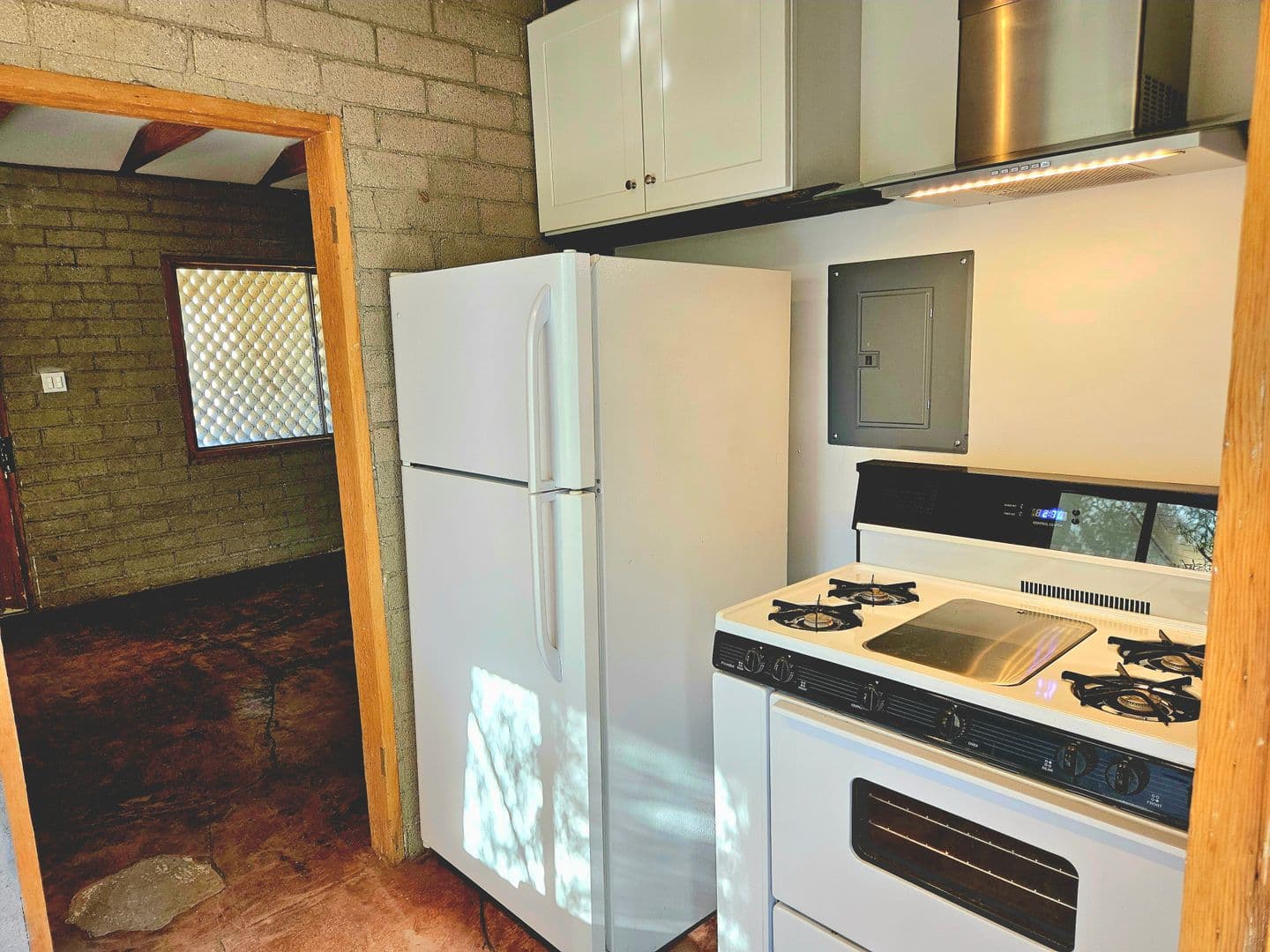Twentynine Palms Apartment: 73675 Sunnyvale Dr.