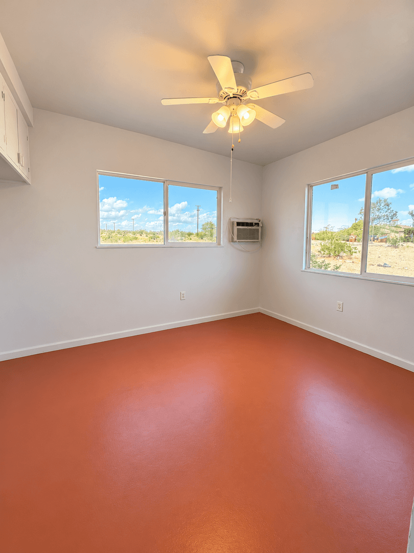 Twentynine Palms House: 68581 Valle Vista