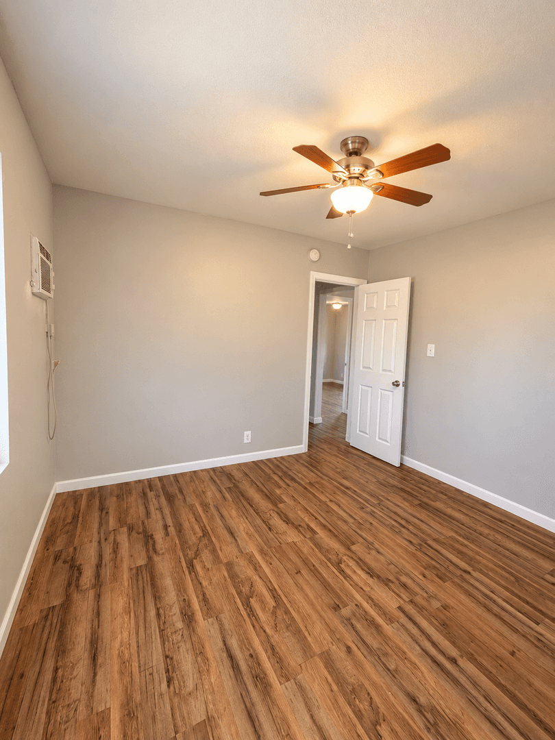 Twentynine Palms Apartment: 6403 East Court (FRONT)