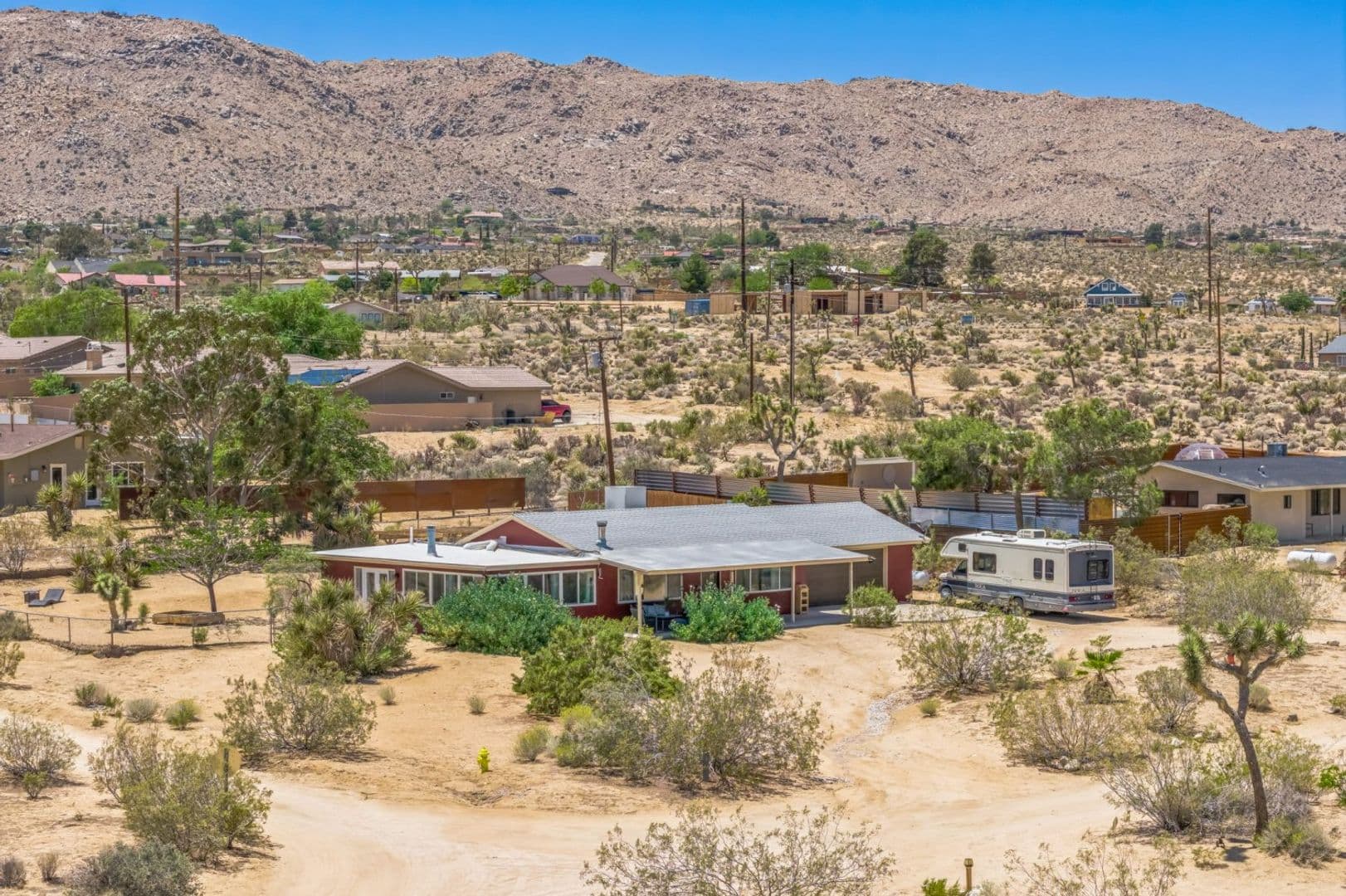 Joshua Tree House: 61381 Alta Mura Dr.