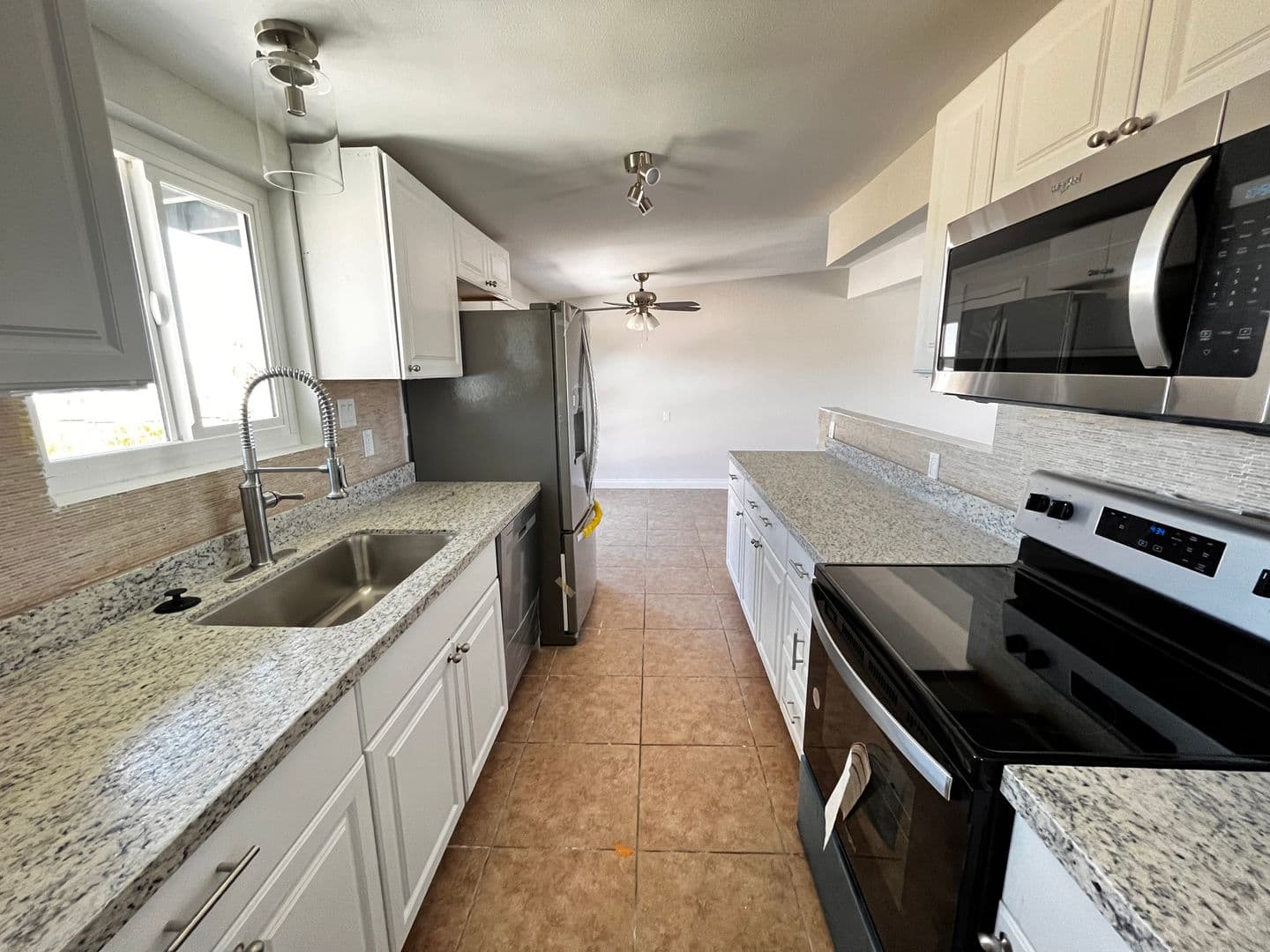 Twentynine Palms House: 7042 Ivanpah Avenue