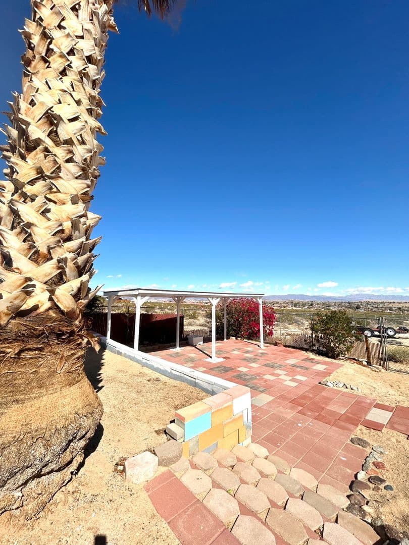 Twentynine Palms House: 6211 Sunrise Rd (Casita)