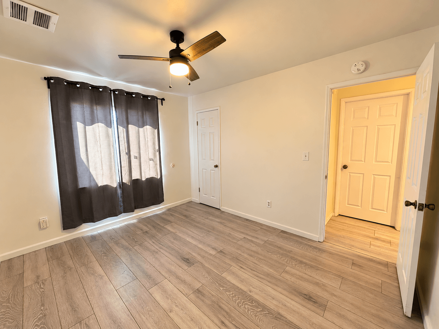 Twentynine Palms House: 73144 Sun Valley Dr.