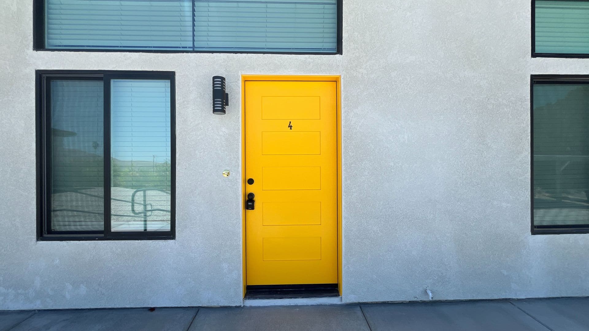 Twentynine Palms Apartment: 73449 Desert Trail