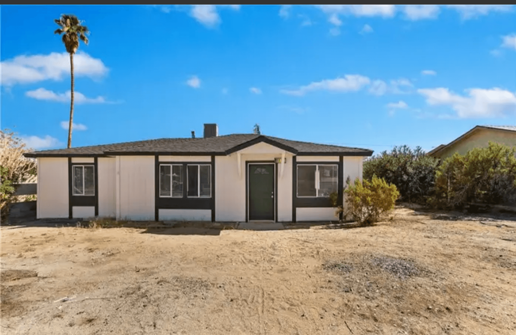 Twentynine Palms House: 5555 Mariposa Ave