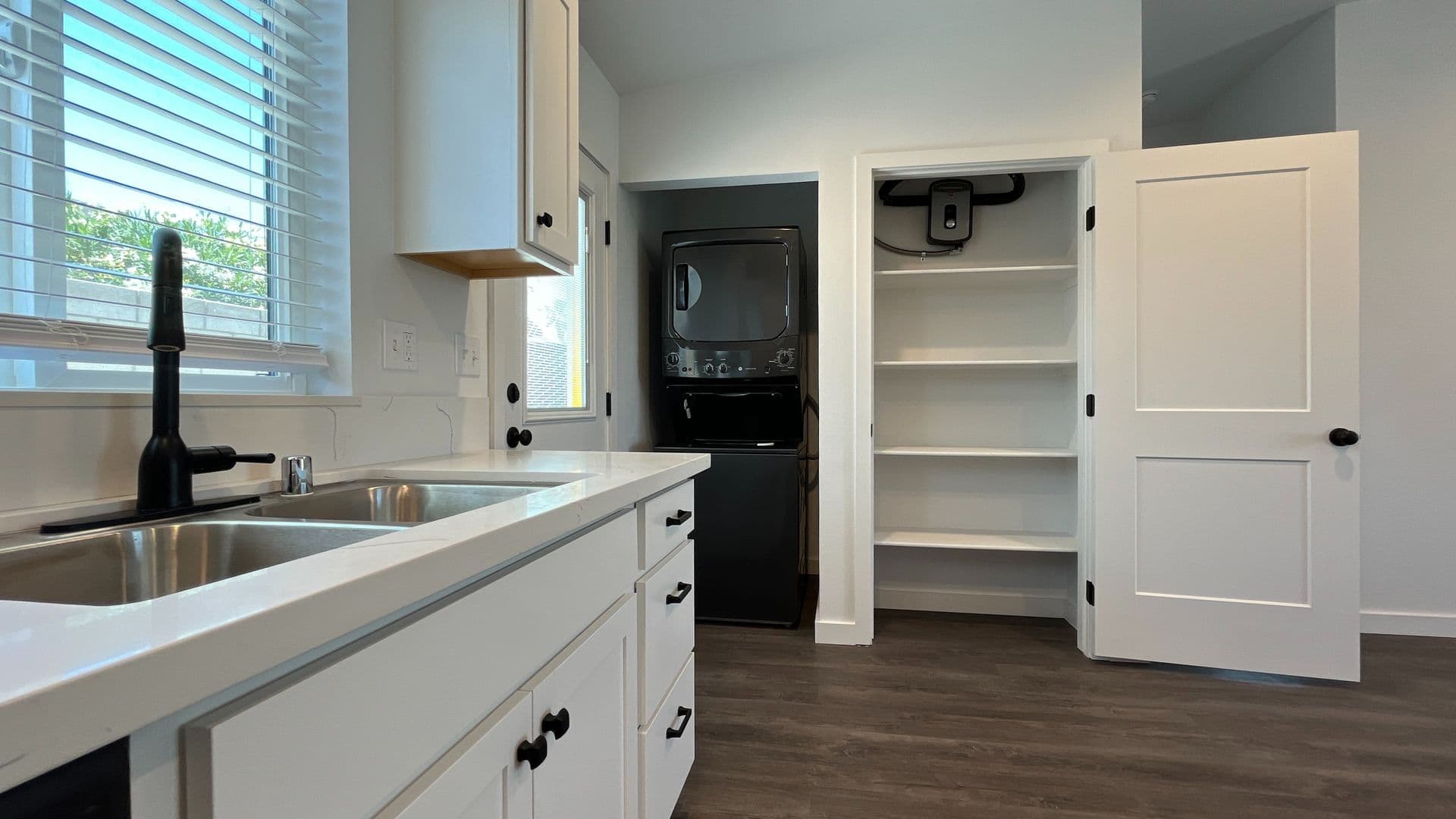 Twentynine Palms Apartment: 73449 Desert Trail