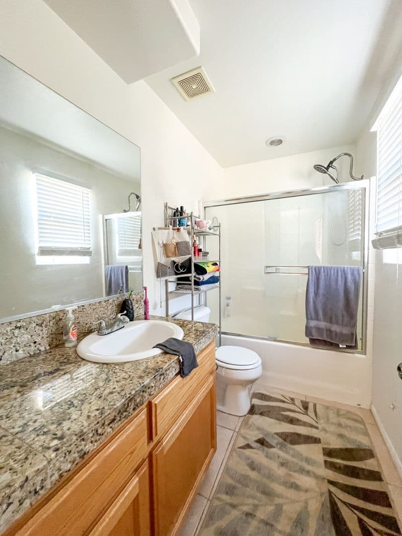 Twentynine Palms House: 6829 Quail Spring Avenue