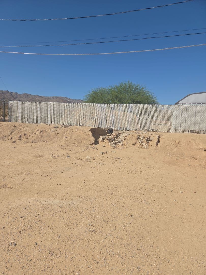 Twentynine Palms House: 72565 Granite Ave