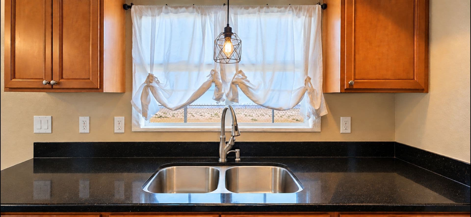 29 Palms House: 74242 Pinon Dr.