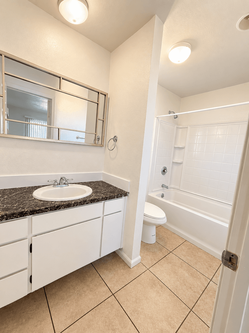 Twentynine Palms Apartment: 73445 Sunnyvale Dr