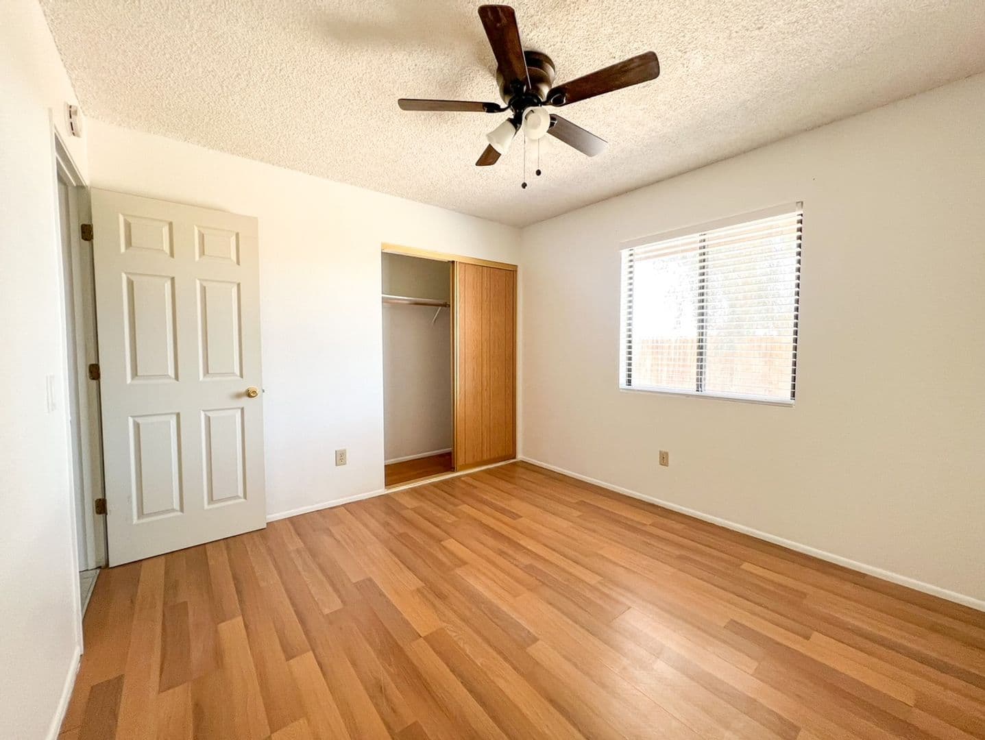 Twentynine Palms House: 6245 Cahuilla Ave