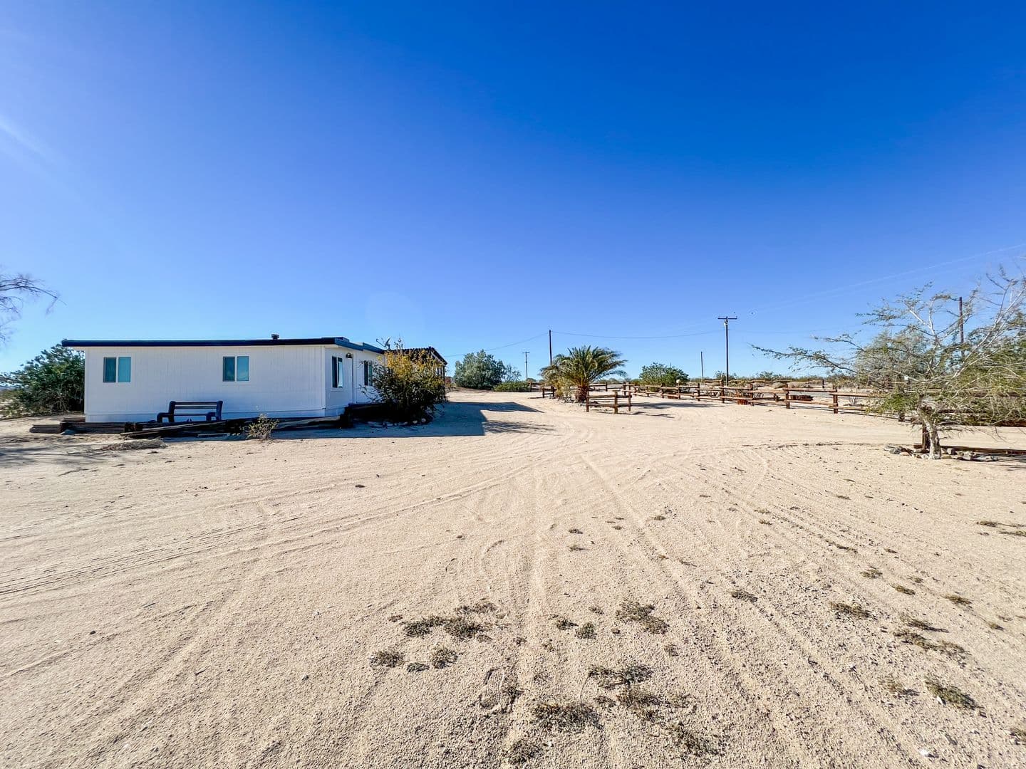 Twentynine Palms House: 70995 Indian Trail