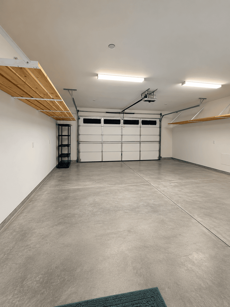 Twentynine Palms House: 6829 Indian Cove Rd
