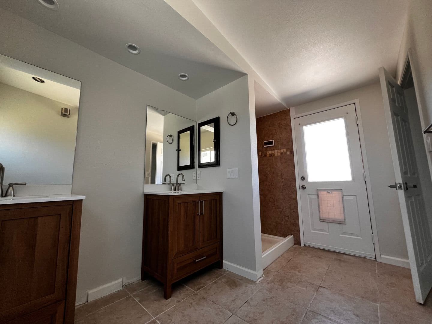 Twentynine Palms House: 7042 Ivanpah Avenue