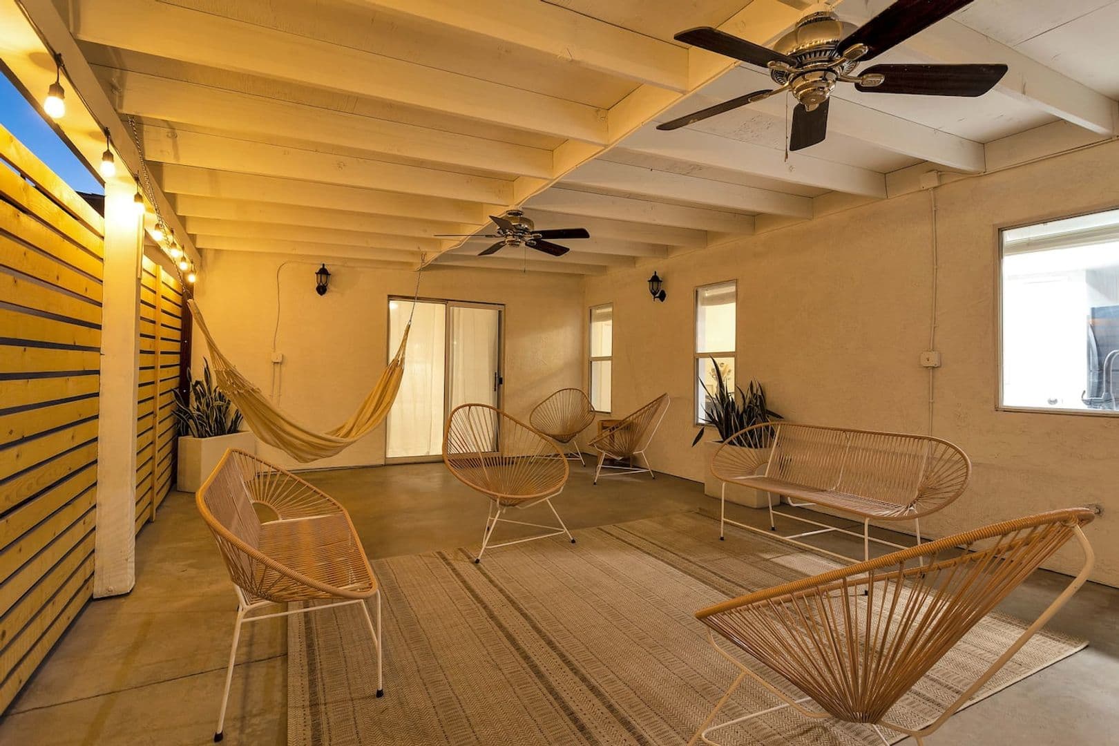 Twentynine Palms House: 75051 Saddlehorn Road