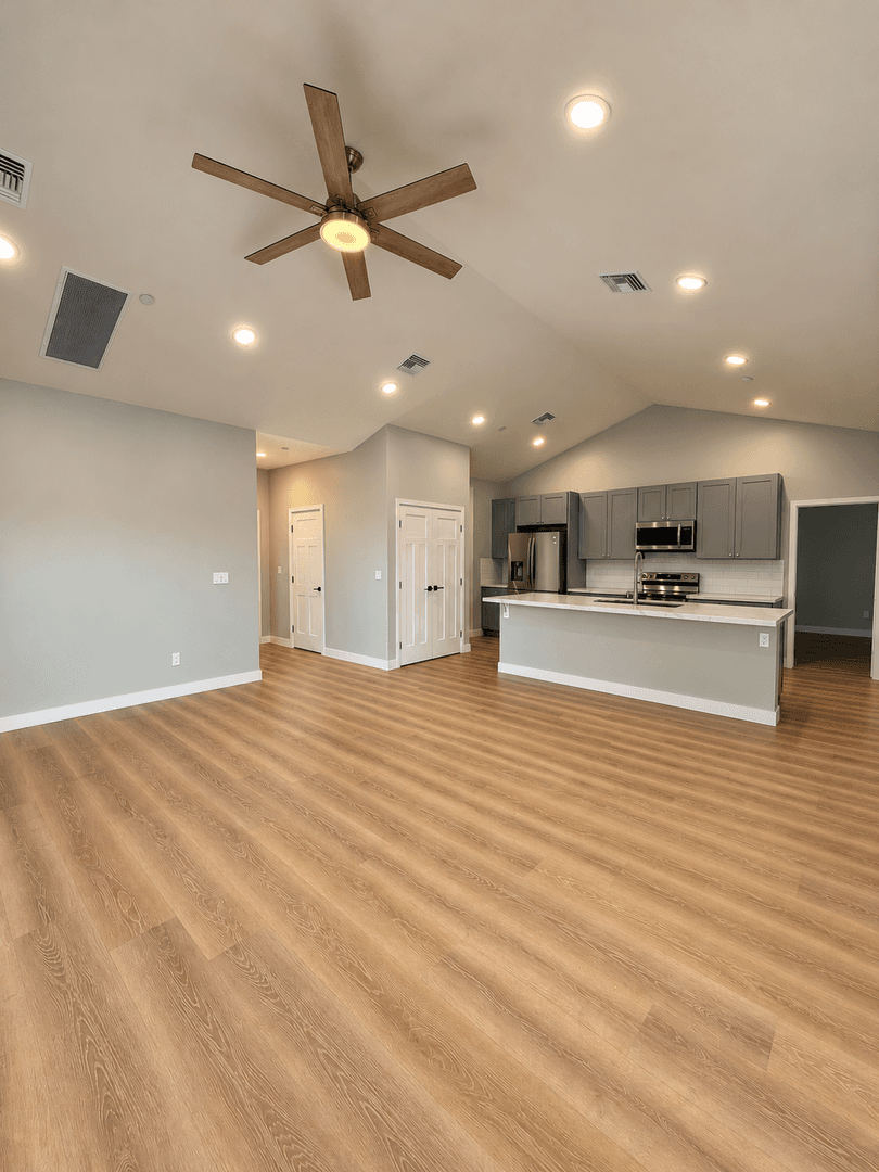 Twentynine Palms House: 6829 Indian Cove Rd
