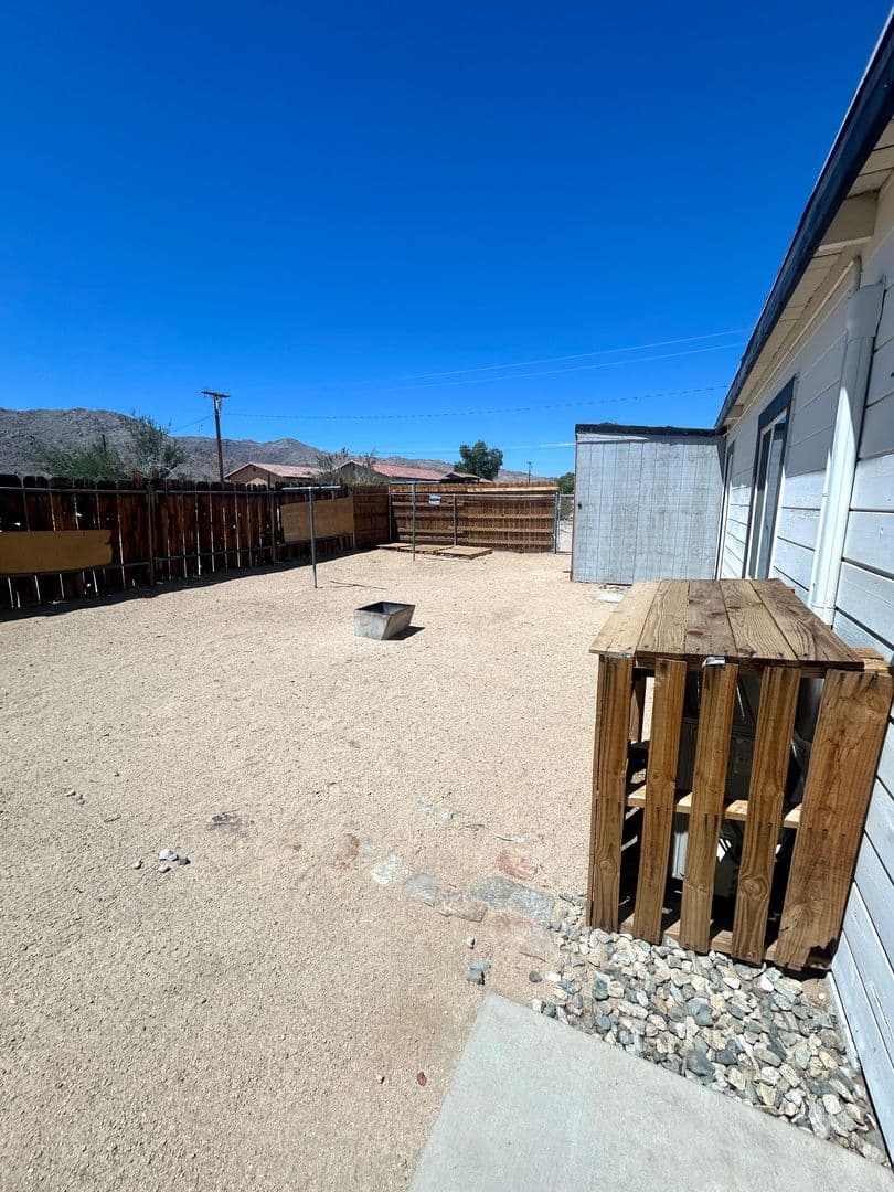 Twentynine Palms House: 6558 Juniper Ave.
