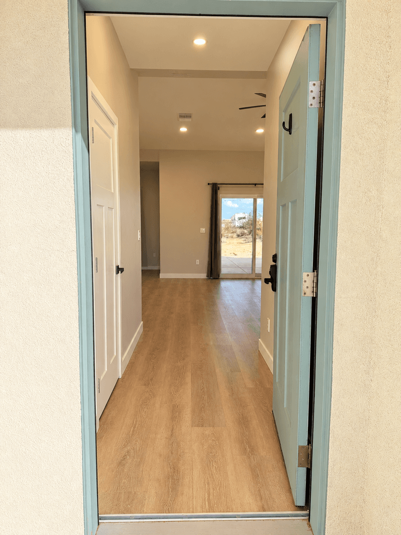 Twentynine Palms House: 6829 Indian Cove Rd
