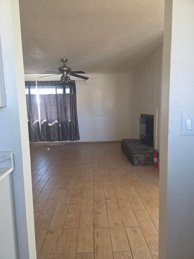 Twentynine Palms House: 72565 Granite Ave